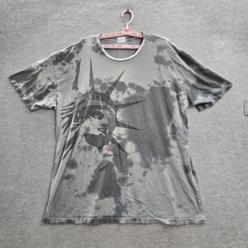 Levi's Men‎ Shirt 2XL Gray Tie Dye Statue Liberty Short Sleeve Cotton